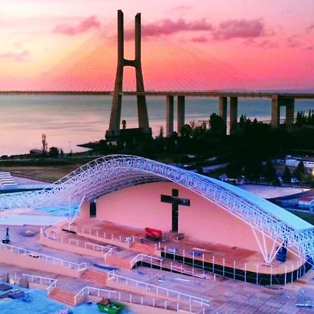 Un Appartement De Reve En Plein Coeur Du Pont Vasco De Gamma Lissabon Buitenkant foto
